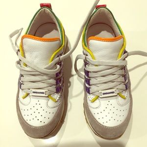Kids DSquared2 sneakers!